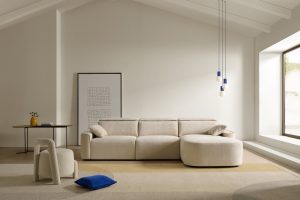 CORA-CHAISE-BRAZO-RECTO-01